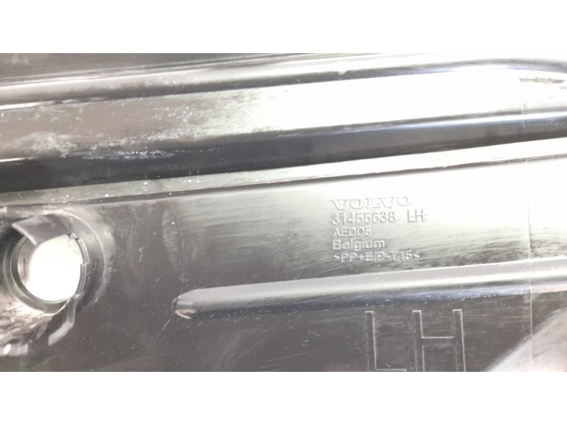 Recambio de rejilla paragolpes izquierda para volvo v60 familiar 2.0 diesel cat referencia OEM IAM 31455638  