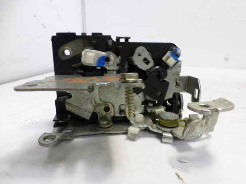 Recambio de cerradura puerta delantera derecha para dacia logan ambiance referencia OEM IAM   