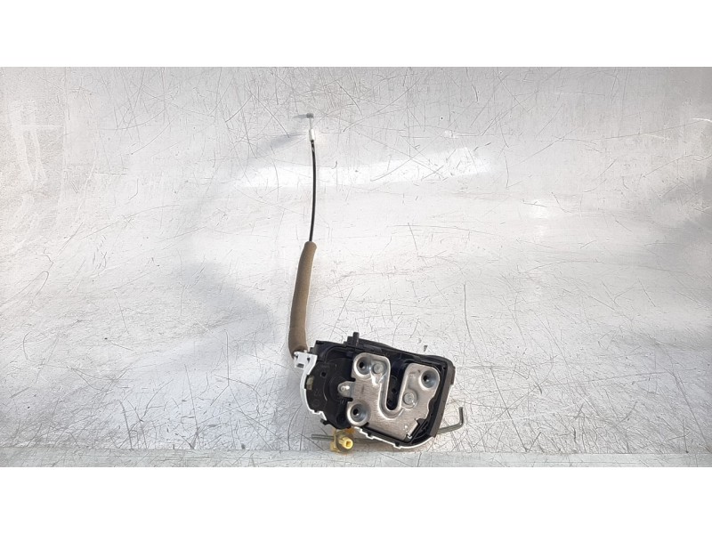 Recambio de cerradura puerta trasera derecha para mg hs comfort referencia OEM IAM 10640637  