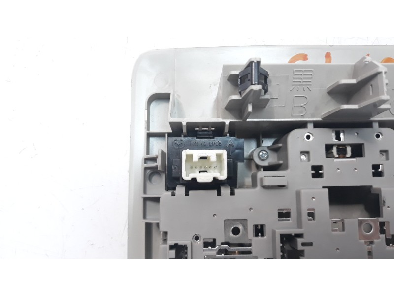 Recambio de luz interior para mazda 2 lim. () 1.5 16v cat referencia OEM IAM BHN969970C75  