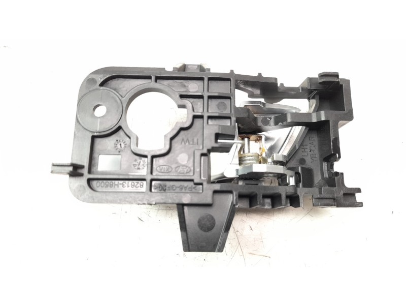 Recambio de maneta interior delantera izquierda para kia stonic (ybcuv) 1.6 crdi cat referencia OEM IAM 82613H8500  