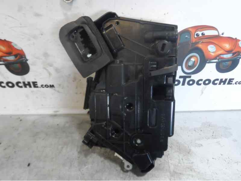 Recambio de cerradura puerta trasera derecha para volkswagen polo (6r1) referencia OEM IAM 5K1837016F  