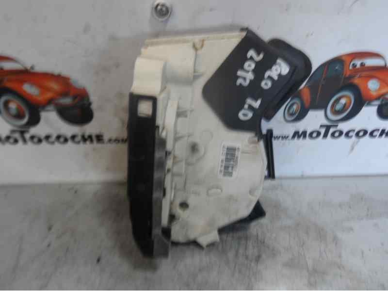 Recambio de cerradura puerta trasera derecha para volkswagen polo (6r1) referencia OEM IAM 5K1837016F  