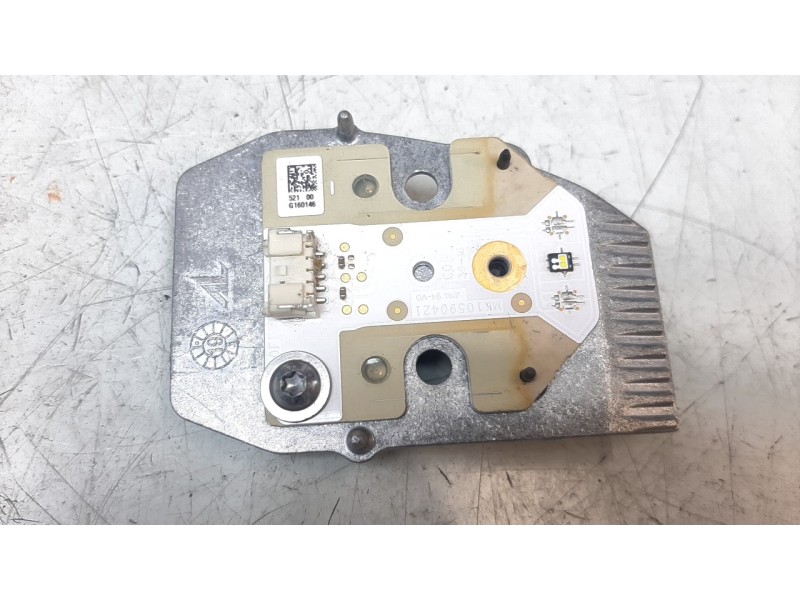 Recambio de centralita luces para renault clio iv referencia OEM IAM MK10590654  