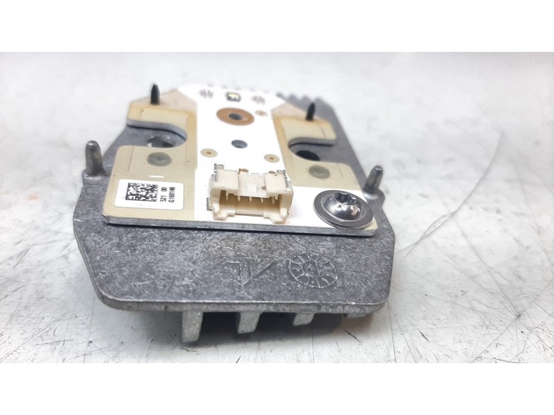Recambio de centralita luces para renault clio iv referencia OEM IAM MK10590654  