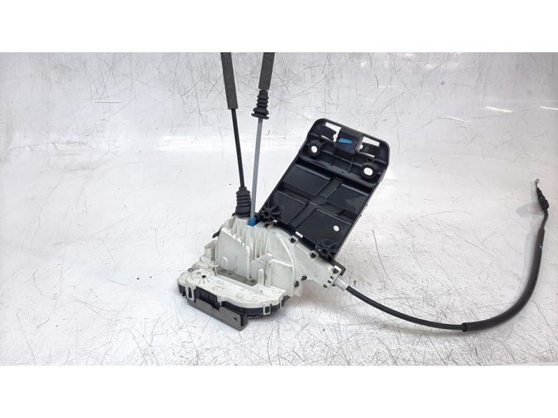 Recambio de cerradura puerta trasera derecha para jeep compass (m7) limited fwd referencia OEM IAM 68466852AA  