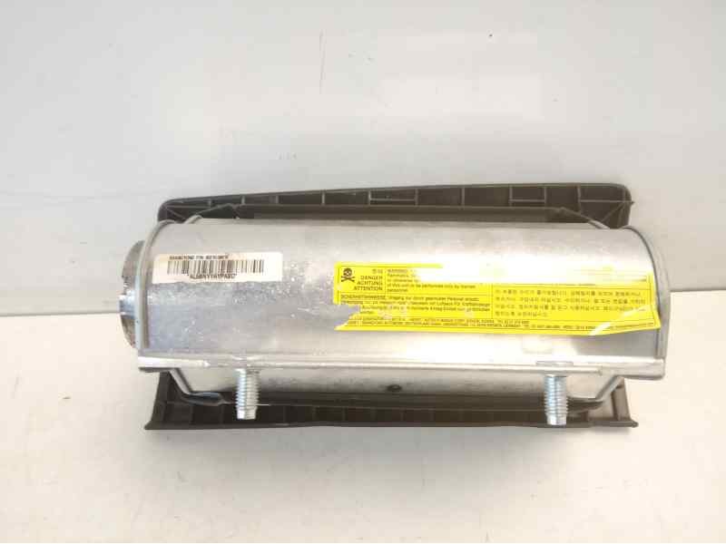 Recambio de airbag delantero derecho para ssangyong rexton 2.7 turbodiesel cat referencia OEM IAM 8621008016  