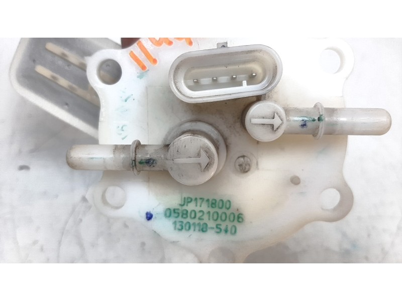 Recambio de bomba combustible para ktm 390 duke 390 duke referencia OEM IAM 93307088000  