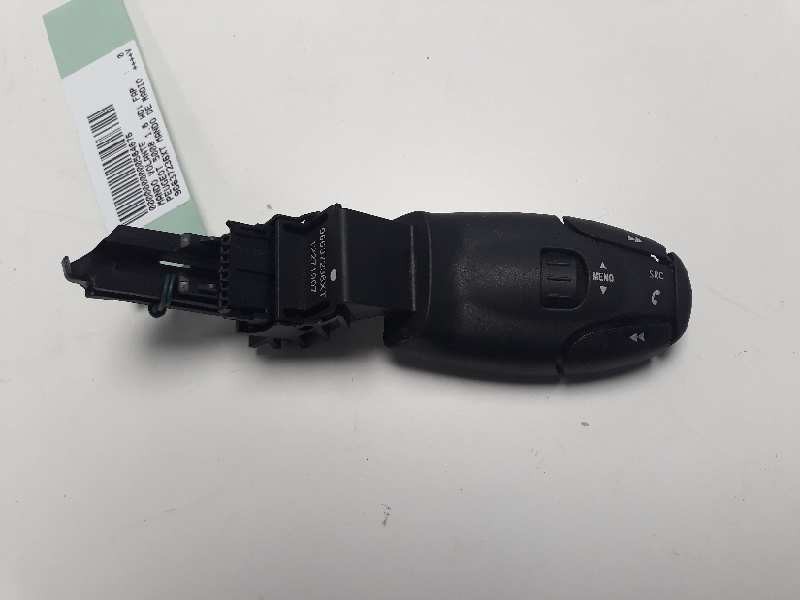 Recambio de mando volante para peugeot 5008 1.6 hdi fap referencia OEM IAM 96637236XT  