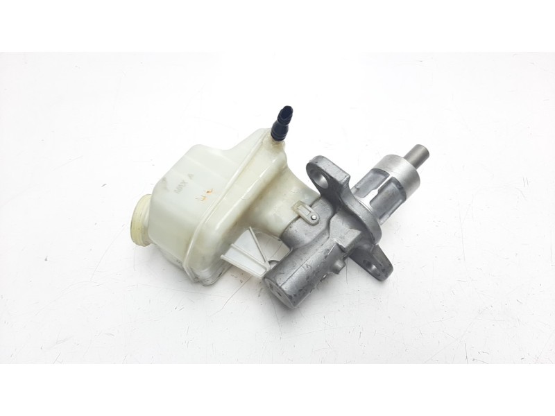 Recambio de bomba freno para opel astra j lim. 1.7 16v cdti referencia OEM IAM 84102409  
