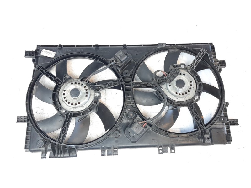 Recambio de electroventilador para opel insignia berlina 1.6 cdti dpf referencia OEM IAM 84154405  
