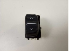 MANDO ELEVALUNAS TRASERO DERECHO 264214937R 