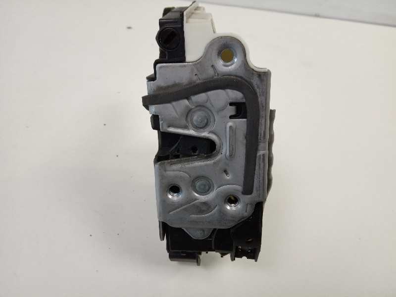 Recambio de cerradura puerta delantera derecha para seat leon (5f1) style visio referencia OEM IAM 5K1837016H  