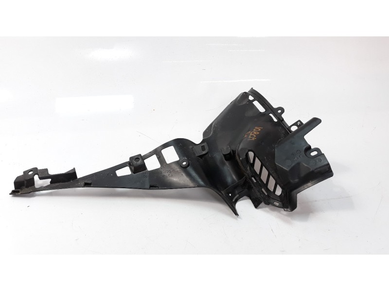 Recambio de moldura para honda crf 1100l africa twin referencia OEM IAM 64521MKSE20  