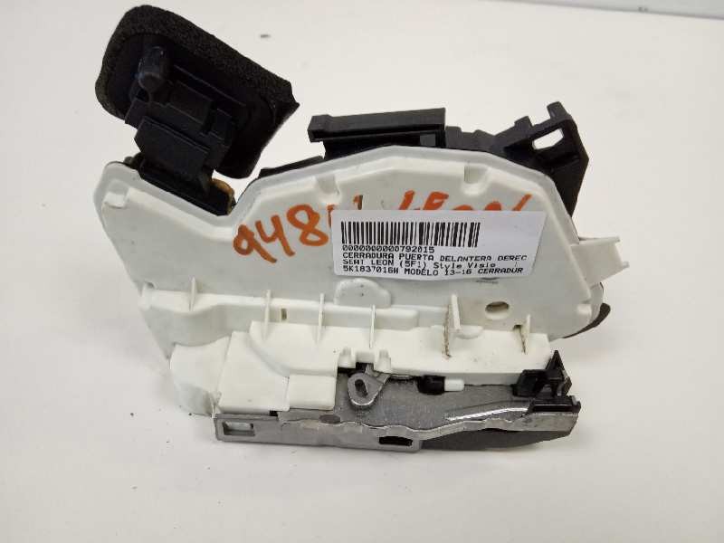 Recambio de cerradura puerta delantera derecha para seat leon (5f1) style visio referencia OEM IAM 5K1837016H  