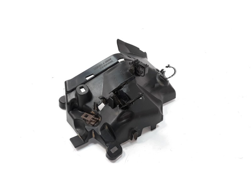 Recambio de moldura para honda crf 1100l africa twin referencia OEM IAM 19035MKSE20  