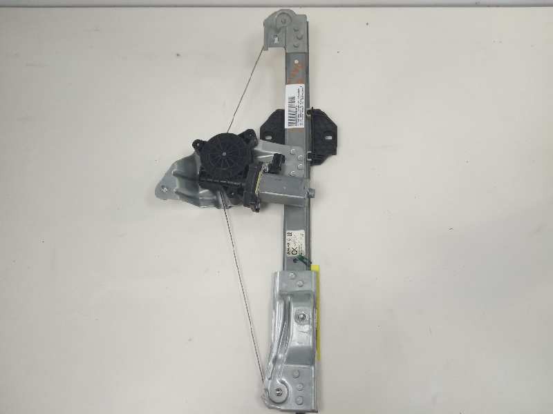 Recambio de elevalunas delantero izquierdo para dacia sandero sl audacia referencia OEM IAM 807213282  