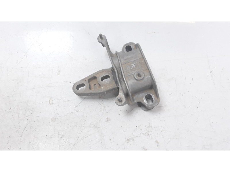 Recambio de soporte motor izquierdo para ford tourneo courier (c4a) 1.6 tdci cat referencia OEM IAM ET767M121AC  