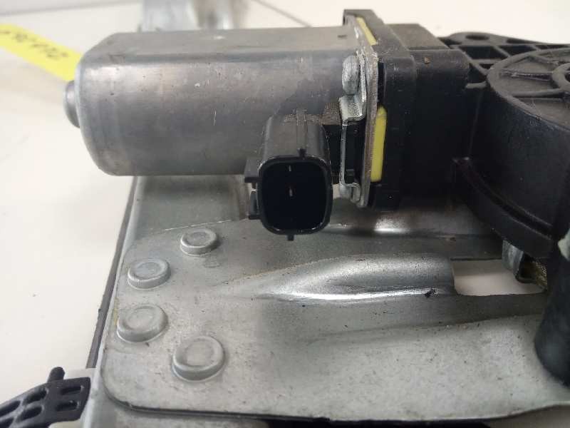 Recambio de elevalunas delantero izquierdo para dacia sandero sl audacia referencia OEM IAM 807213282  