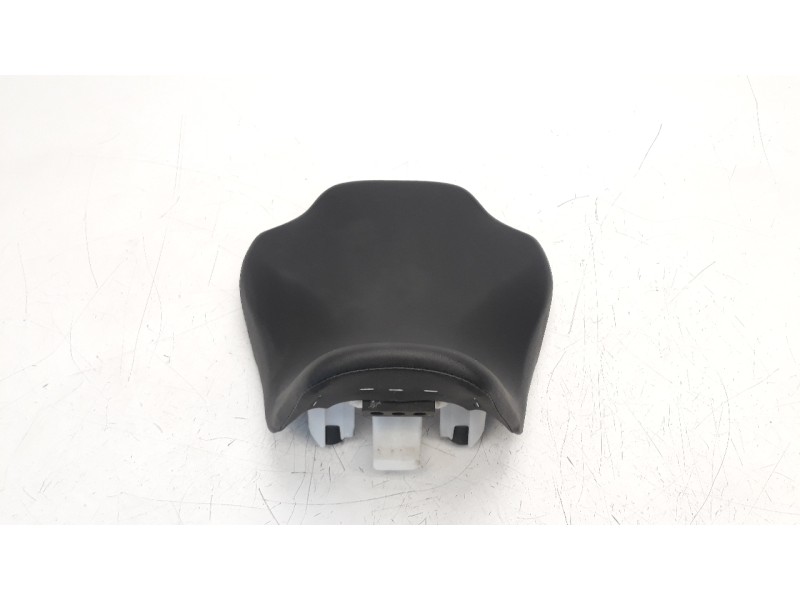 Recambio de asiento para honda cb 650r referencia OEM IAM 7710AMKYD500T2  