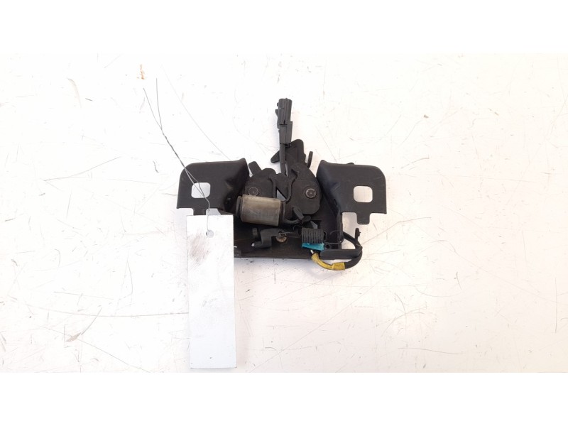 Recambio de cerradura capo para renault clio iv expression referencia OEM IAM 656011705R  