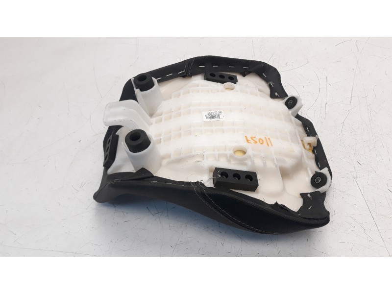 Recambio de asiento para honda cb 650r referencia OEM IAM 7710AMKYD500T2  