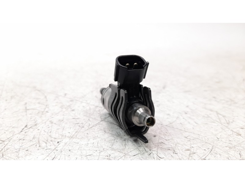 Recambio de inyector para lexus ux (za10) 250h referencia OEM IAM 2325024010  