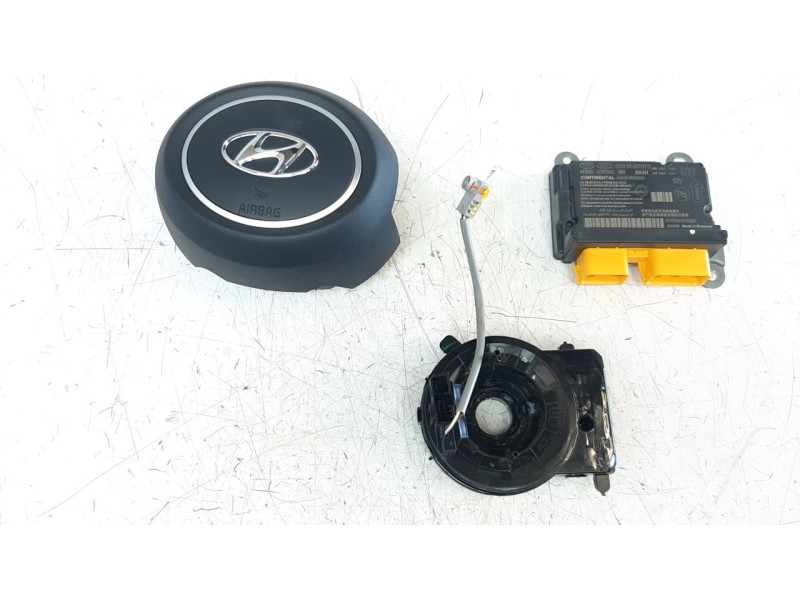 Recambio de kit airbag para hyundai tucson referencia OEM IAM 84721N7000NNB  