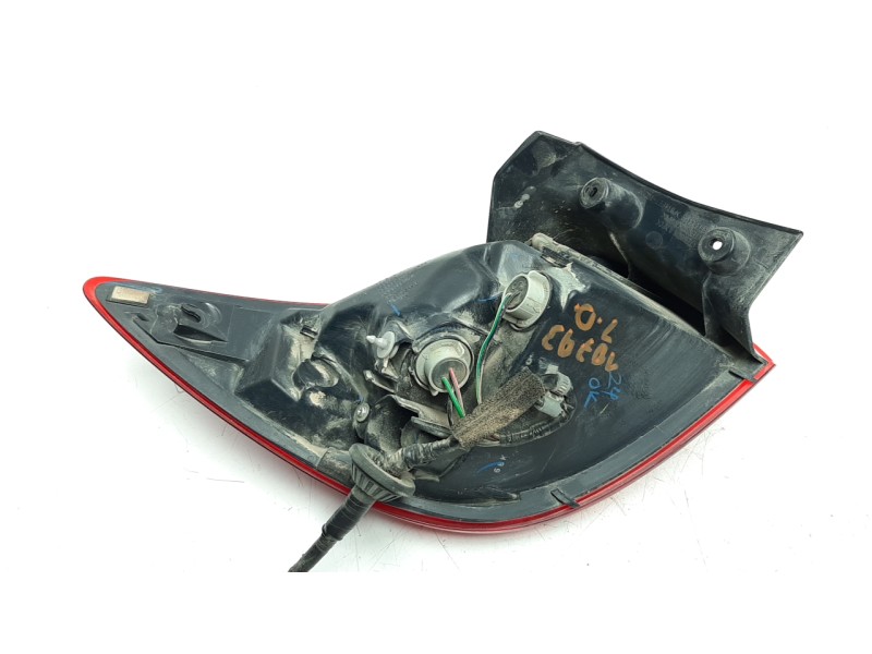 Recambio de piloto trasero derecho para mazda 2 lim. () 1.5 16v cat referencia OEM IAM DB5J51150  