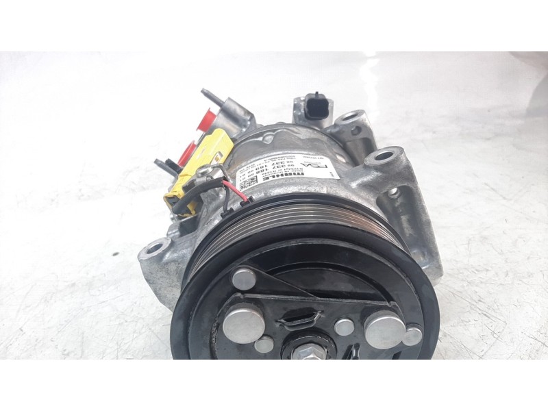 Recambio de compresor aire acondicionado para citroen c4 pure tech referencia OEM IAM 9833718880  