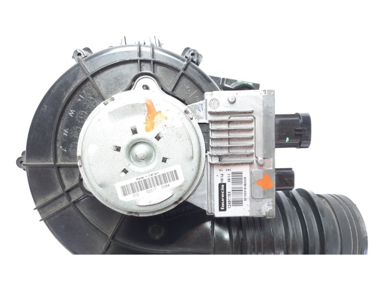 Recambio de electroventilador para smart fortwo coupe electric drive (453.391) referencia OEM IAM A4535000093  