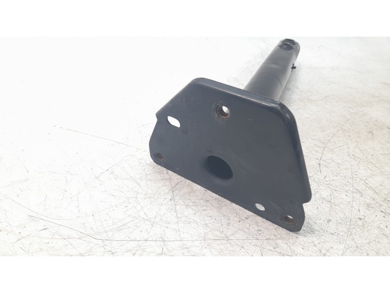 Recambio de punta chasis delantera para jeep renegade 1.6 m-jet cat referencia OEM IAM 519428510  