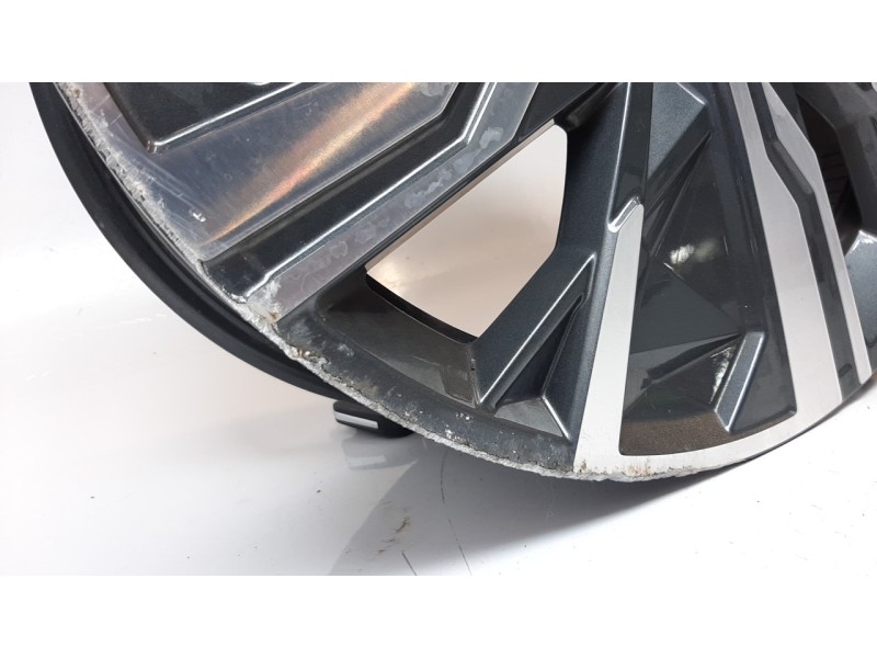 Recambio de llanta para hyundai tucson referencia OEM IAM 52910N7160  