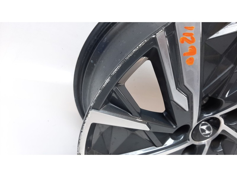 Recambio de llanta para hyundai tucson referencia OEM IAM 52910N7160  