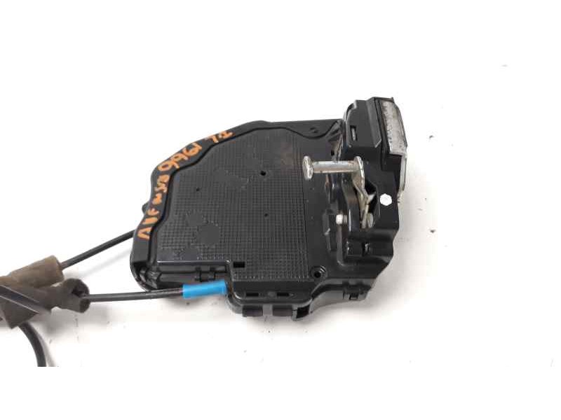 Recambio de cerradura puerta trasera izquierda para toyota avensis (t27) 2.0 d-4d cat referencia OEM IAM   