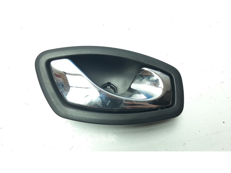 Recambio de maneta interior trasera derecha para renault clio iv expression referencia OEM IAM 826720001R  