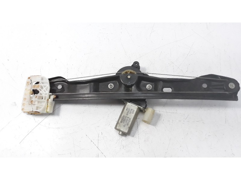 Recambio de elevalunas trasero derecho para bmw serie 3 lim. (f30) 318d referencia OEM IAM 7351050AI01  