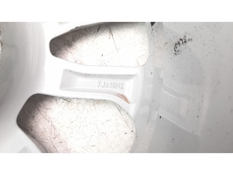 Recambio de llanta para jeep compass (m7) limited fwd referencia OEM IAM 5VC27MA7AA  
