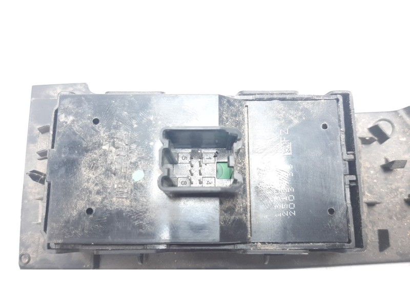 Recambio de mando elevalunas delantero izquierdo para opel astra j lim. 1.7 16v cdti referencia OEM IAM 13305011 IAF320077HQ EWS
