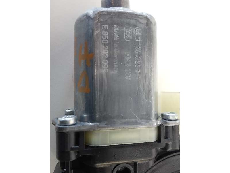 Recambio de motor elevalunas delantero izquierdo para seat leon (5f1) style visio referencia OEM IAM 5Q0959801B  