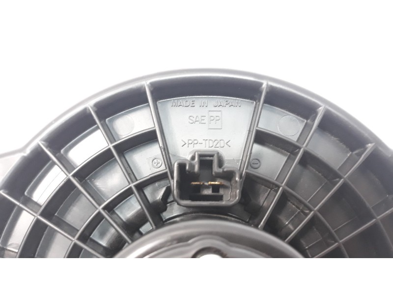 Recambio de ventilador calefaccion para mazda 2 lim. () 1.5 16v cat referencia OEM IAM DB5H61B10  