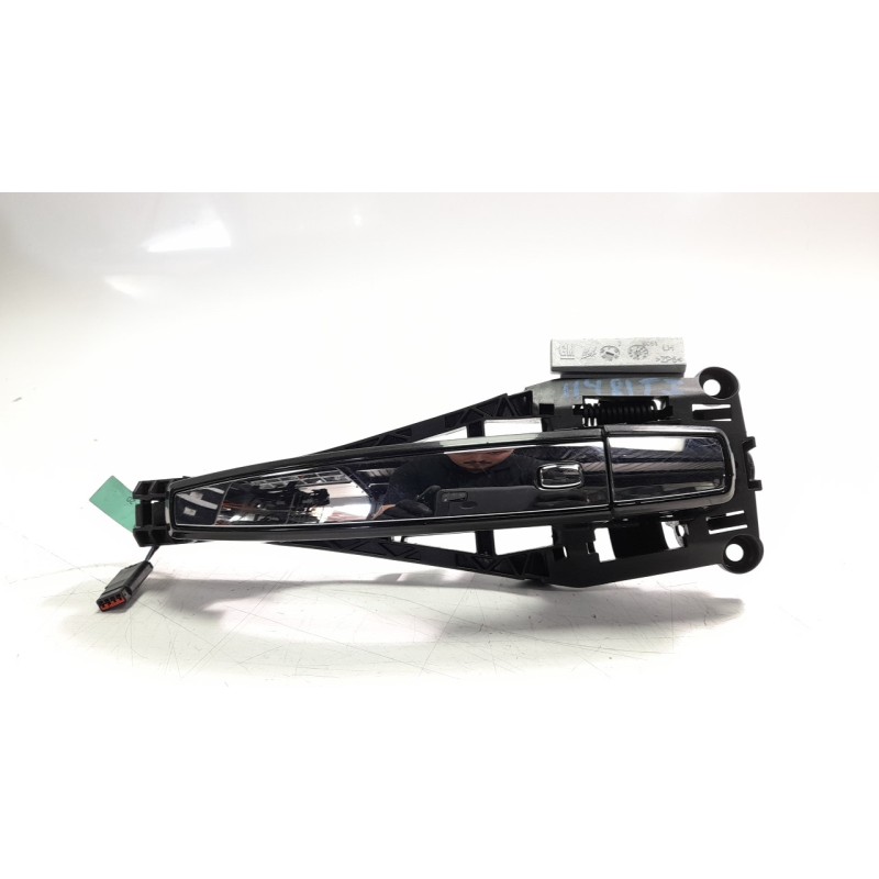 Recambio de maneta exterior trasera izquierda para opel insignia berlina 1.6 cdti dpf referencia OEM IAM 13574804  