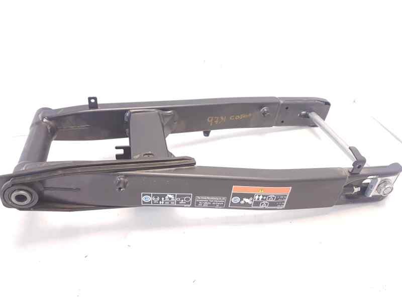 Recambio de puente trasero para honda cb 500x cb 500x referencia OEM IAM 52200MKPJ00  