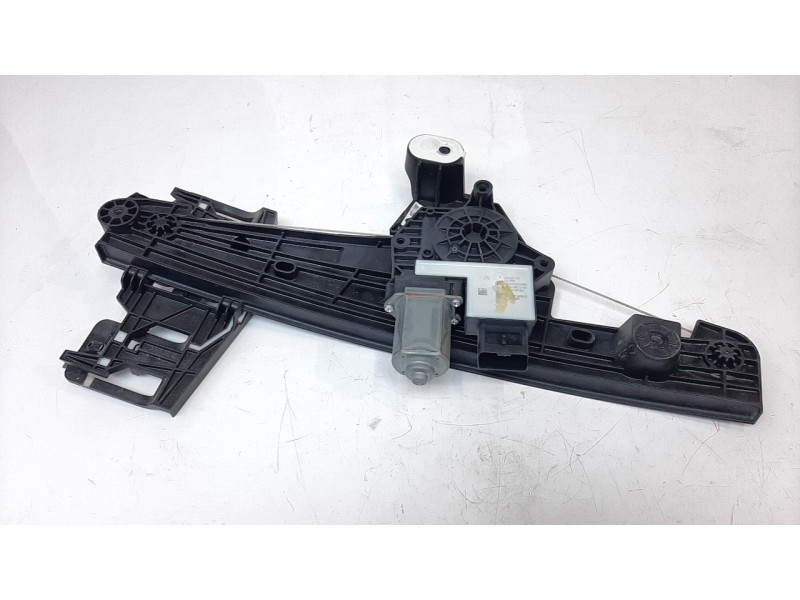 Recambio de elevalunas trasero izquierdo para citroen c4 pure tech referencia OEM IAM 9832713980  