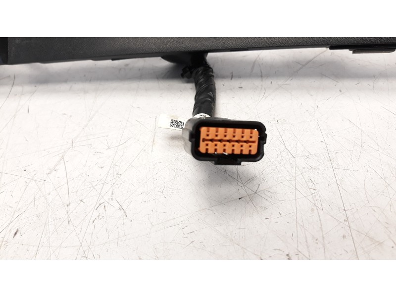 Recambio de maneta exterior porton para hyundai tucson referencia OEM IAM 92409N7020  