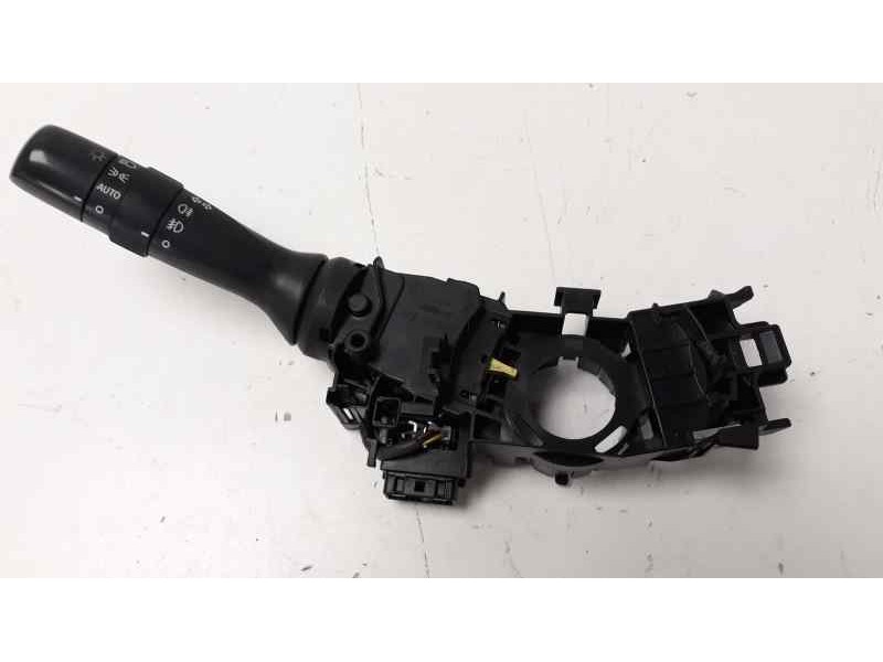 Recambio de mando intermitentes para toyota avensis (t27) 2.0 d-4d cat referencia OEM IAM 17F373  