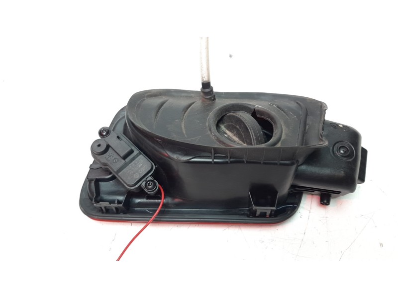Recambio de tapa exterior combustible para audi q2 (gab) 1.0 tfsi referencia OEM IAM 81A809906  