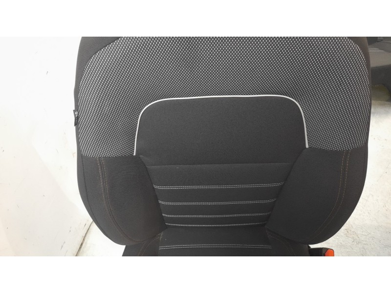 Recambio de juego asientos completo para dacia sandero iii stepway expression referencia OEM IAM 876709224R  