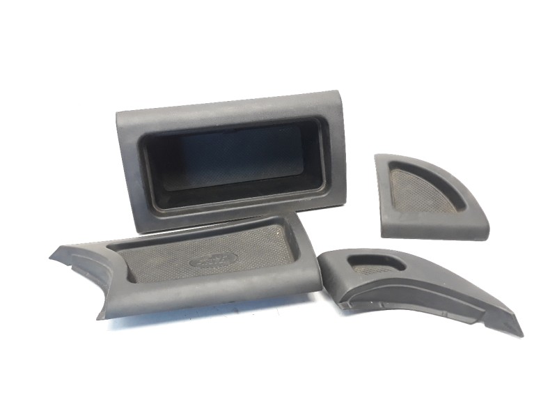 Recambio de moldura para land rover freelander (ln) 1.8 cat referencia OEM IAM FAH100380  