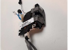 CERRADURA PUERTA DELANTERA DERECHA A2040085899 